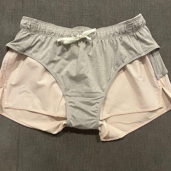 EUC Tracksmith Camp Shorts - Size Small - Picture 4 of 4